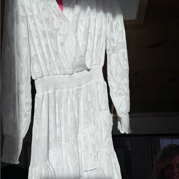 Lilly Pulitzer Resort White Long Sleeve Dress - Picture 5 of 9